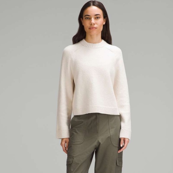 Brushed Cotton Merino Blend Crewneck - Picture 5 of 10